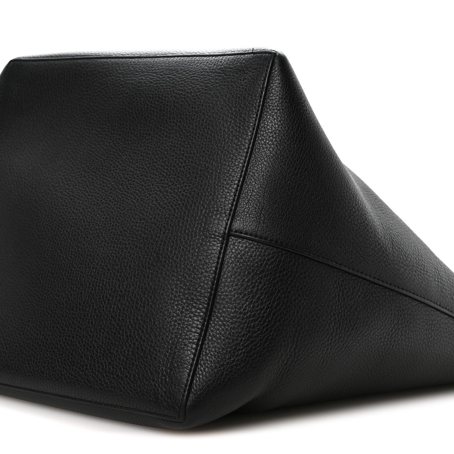 Grained Calfskin Park Tote Three Black