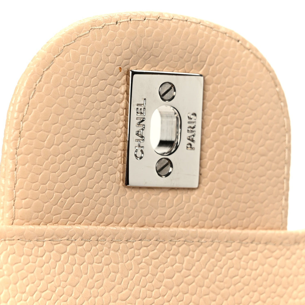 Caviar Quilted Jumbo Double Flap Beige Clair