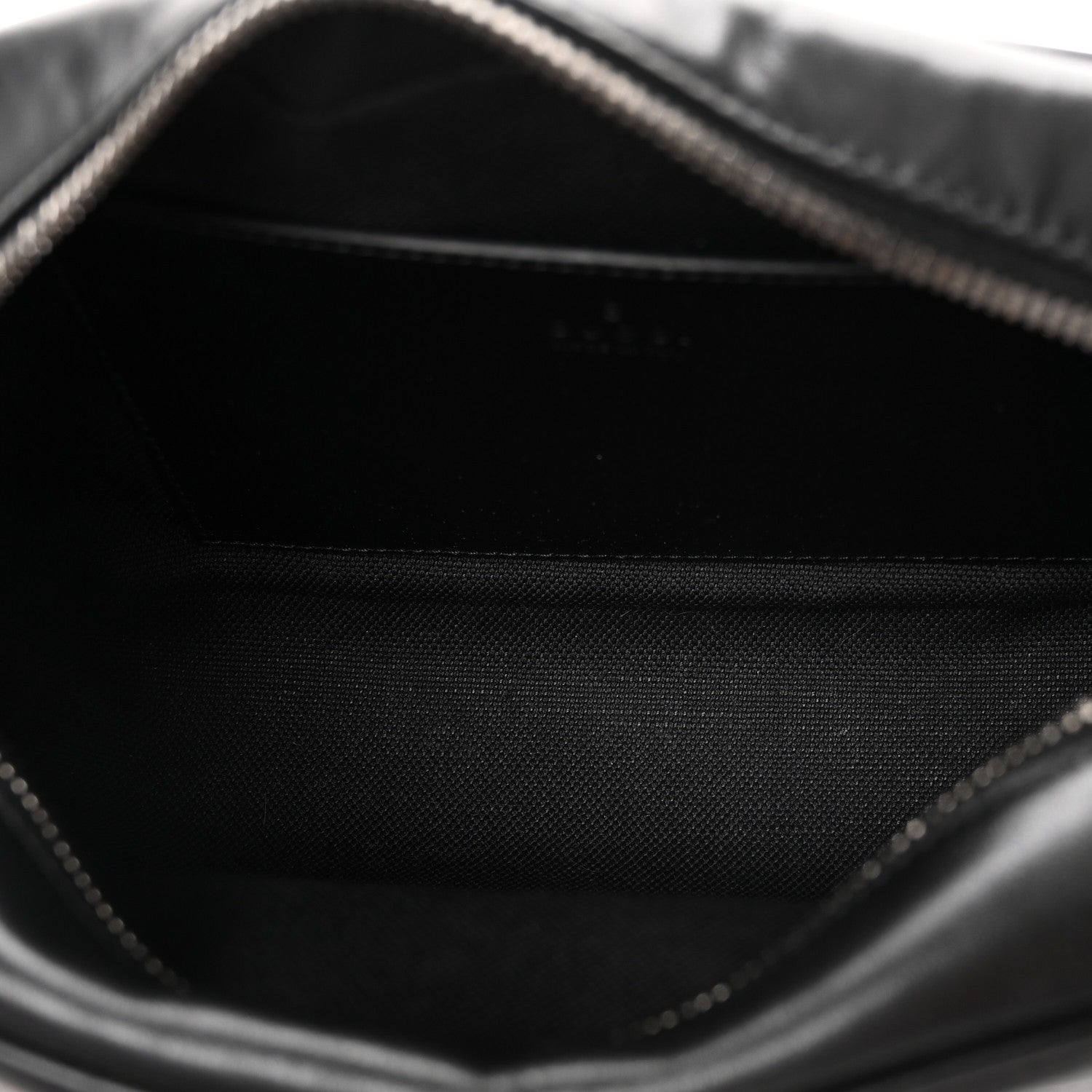 Calfskin Matelasse Monochrome Small GG Marmont Chain Shoulder Bag Black
