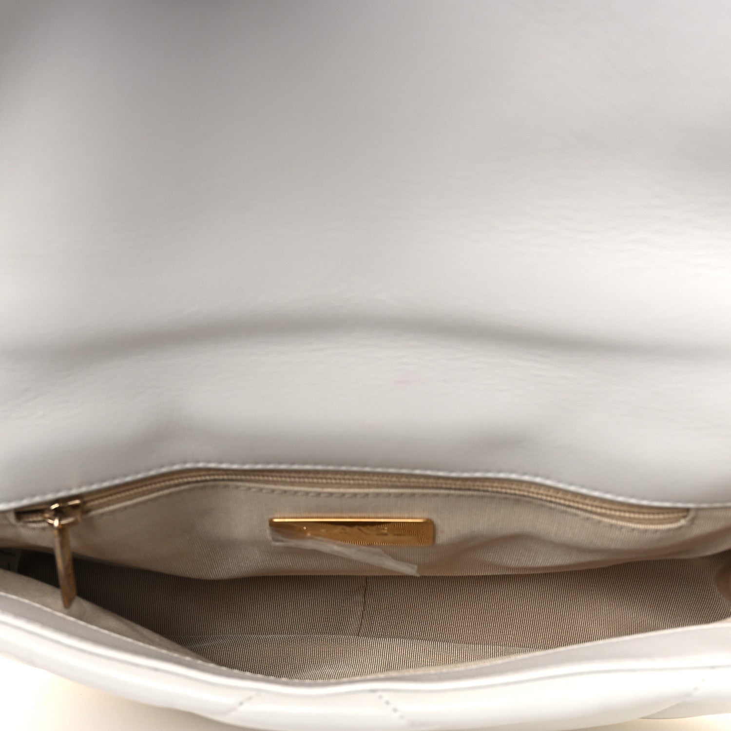Goatskin Quilted Medium Chanel 19 Flap White