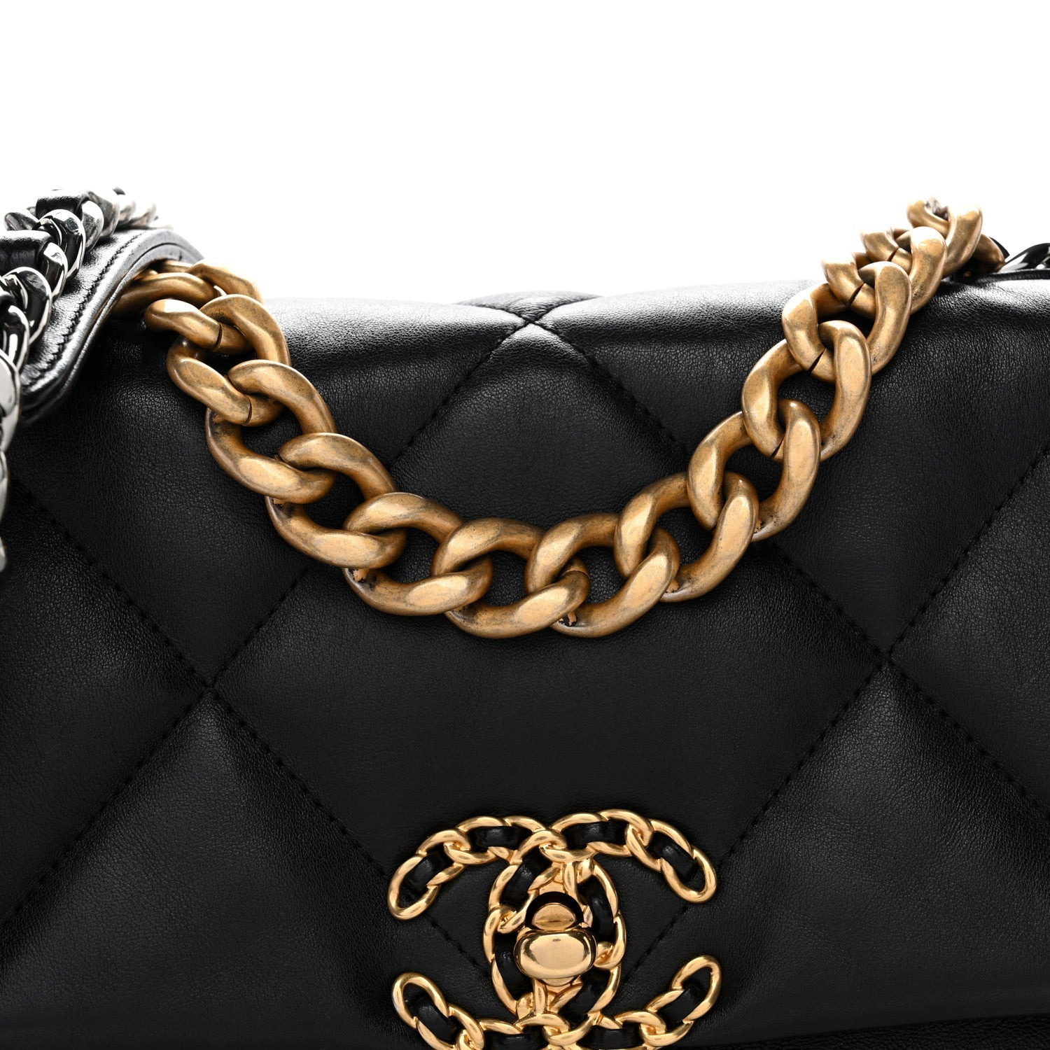 Lambskin Quilted Medium Chanel 19 Flap Black