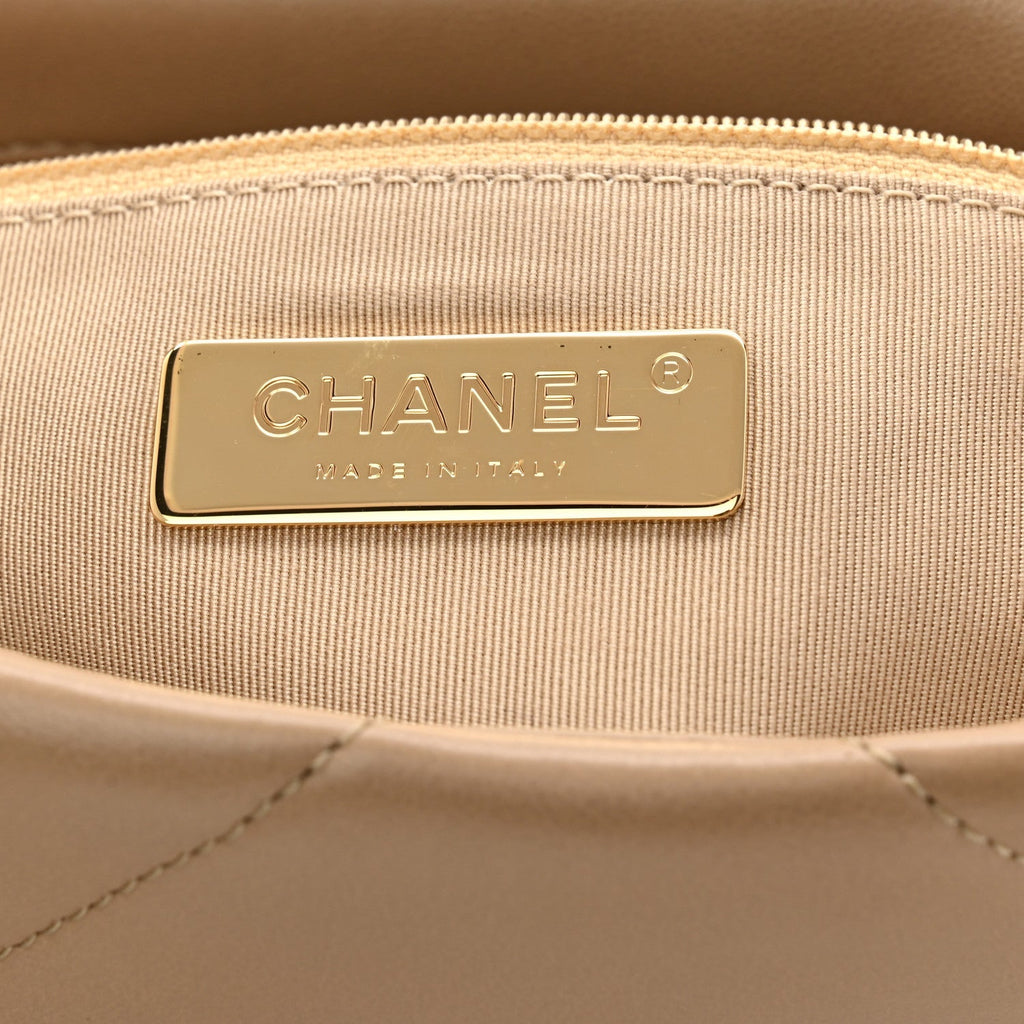 Lambskin Quilted Medium Chanel 19 Flap Dark Beige