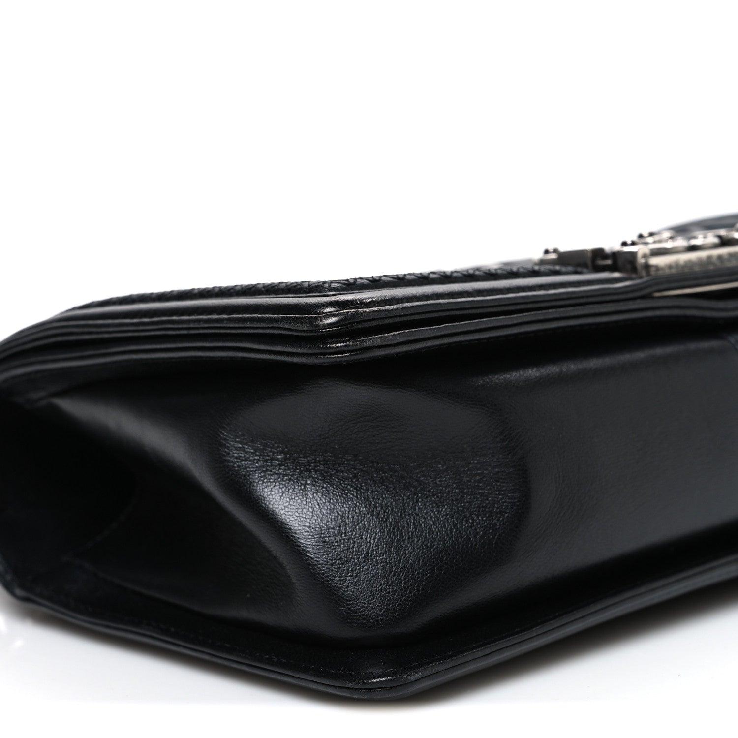 Lambskin Stitched Medium Boy Flap Black