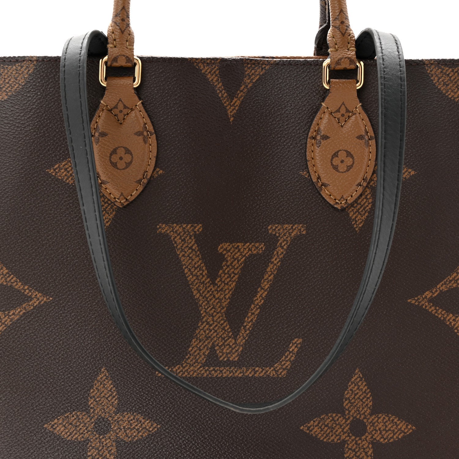 Reverse Monogram Giant Onthego MM
