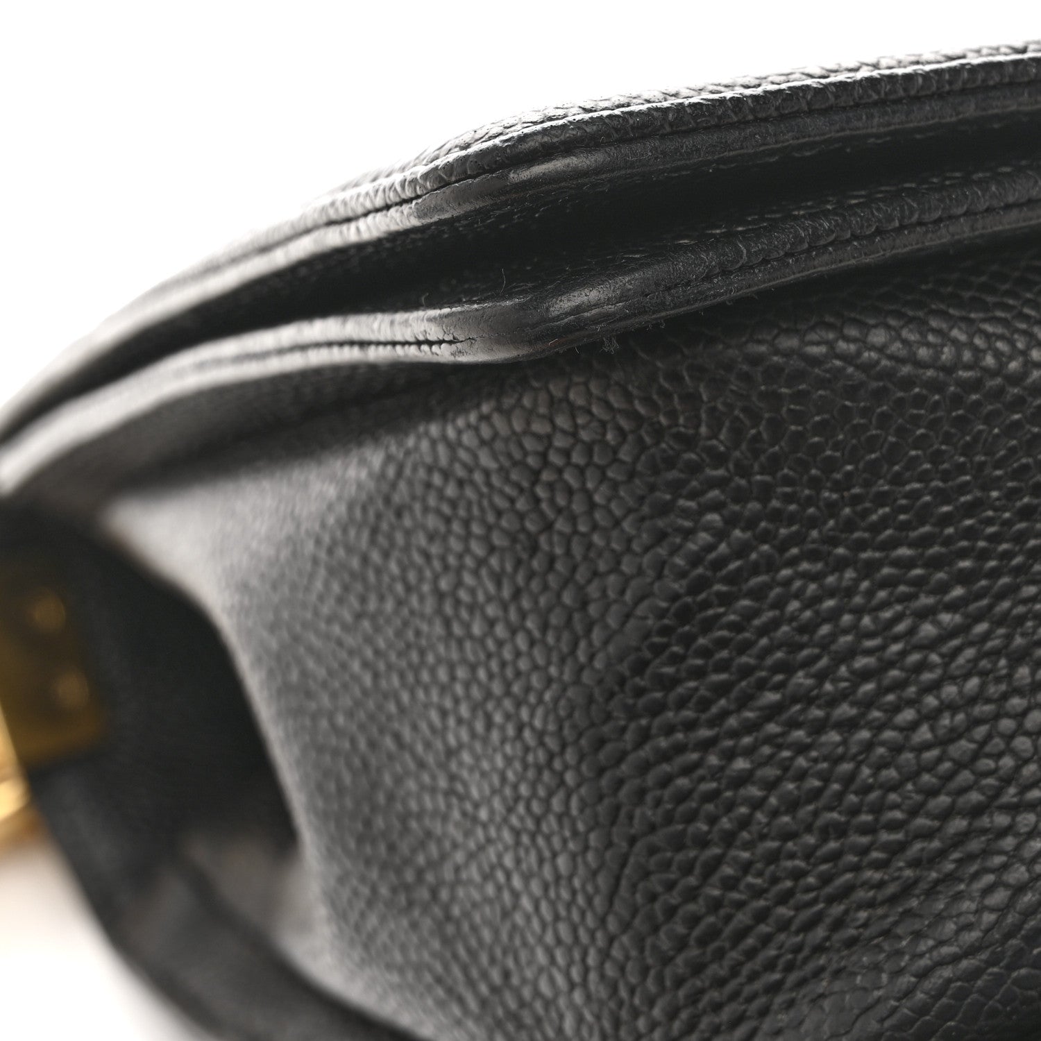 Caviar Quilted New Medium Boy Flap Black