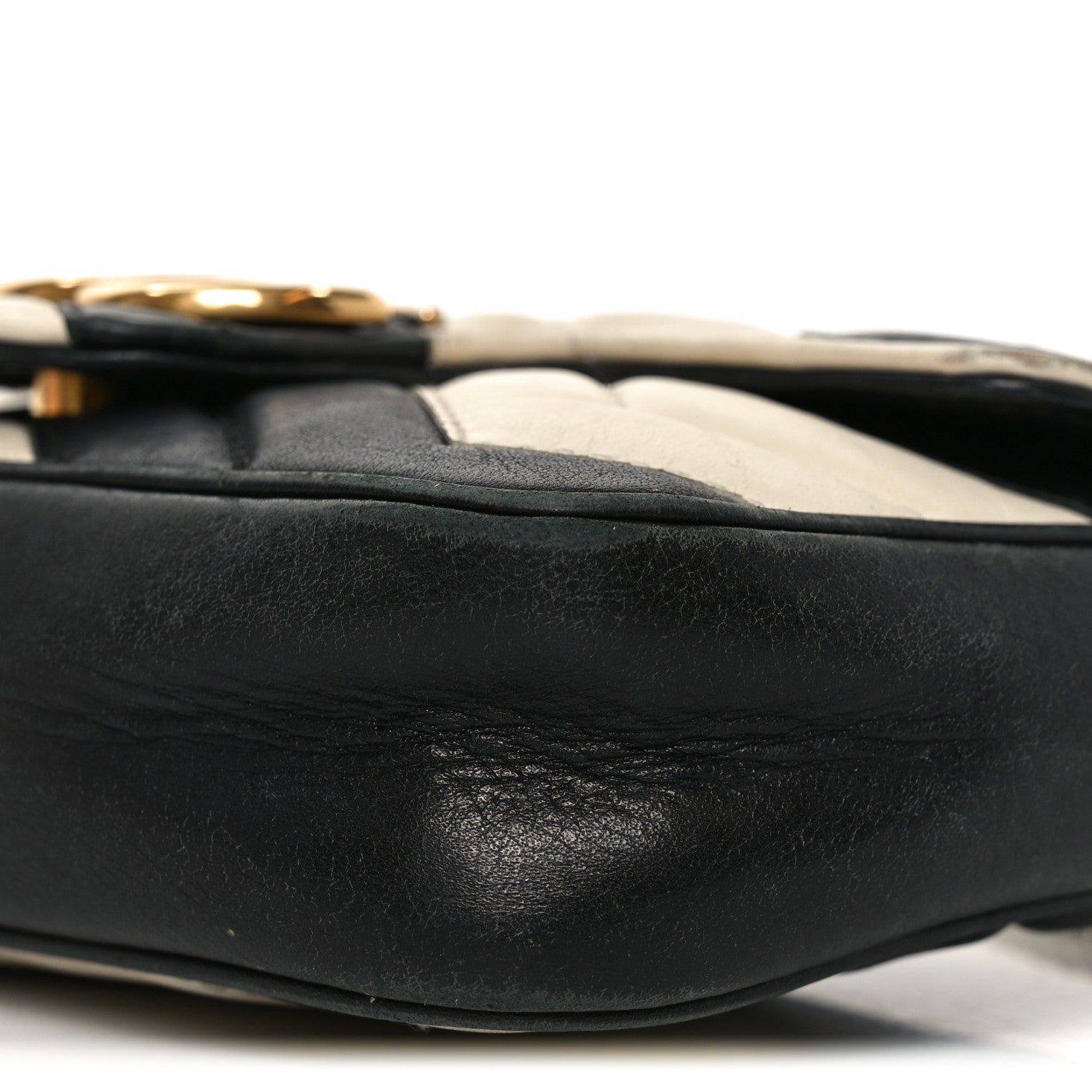 Calfskin Matelasse Super Mini GG Marmont Shoulder Bag Black White