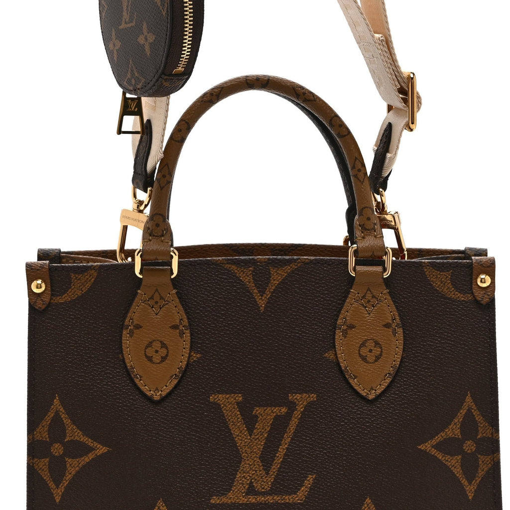 Reverse Monogram Giant Onthego PM