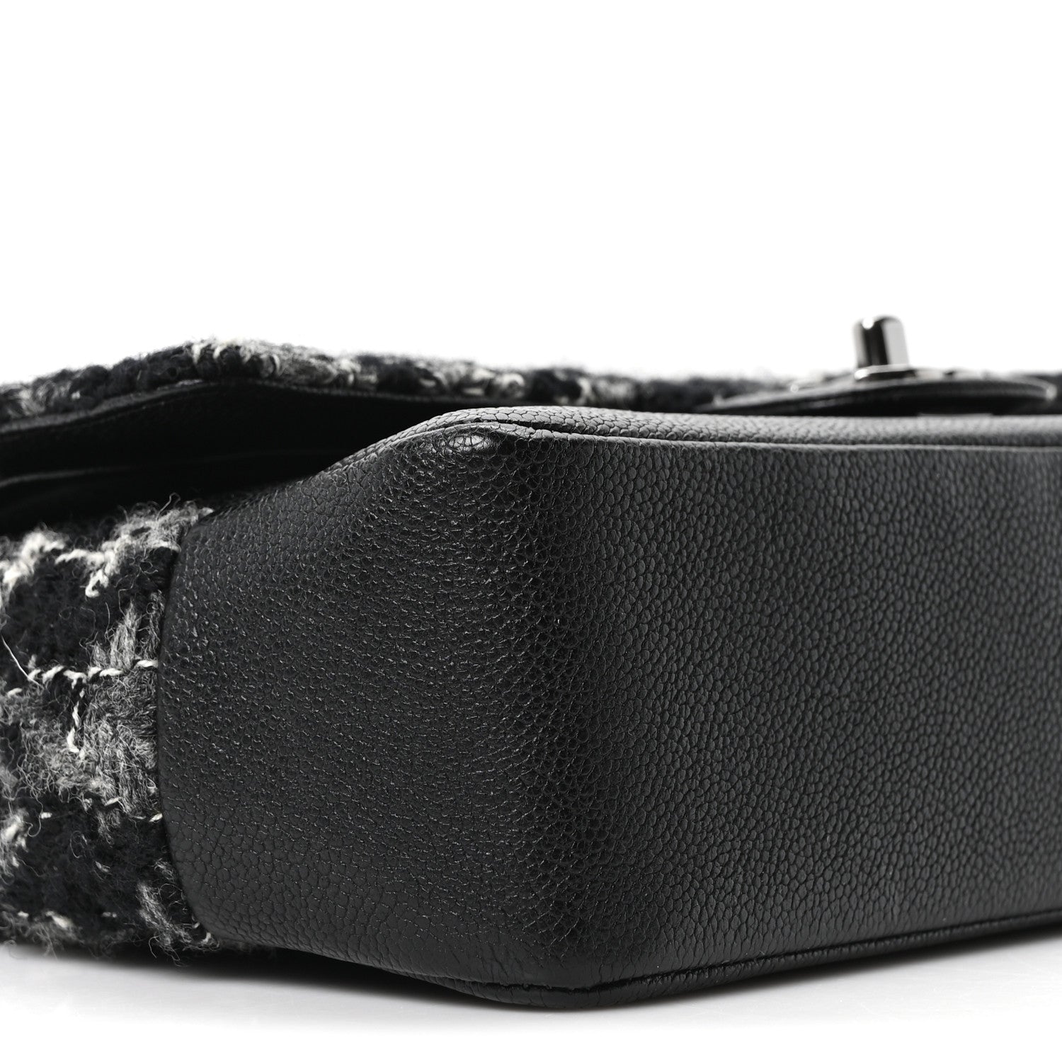 Caviar Tweed Houndstooth Quilted Medium Double Flap Black Grey