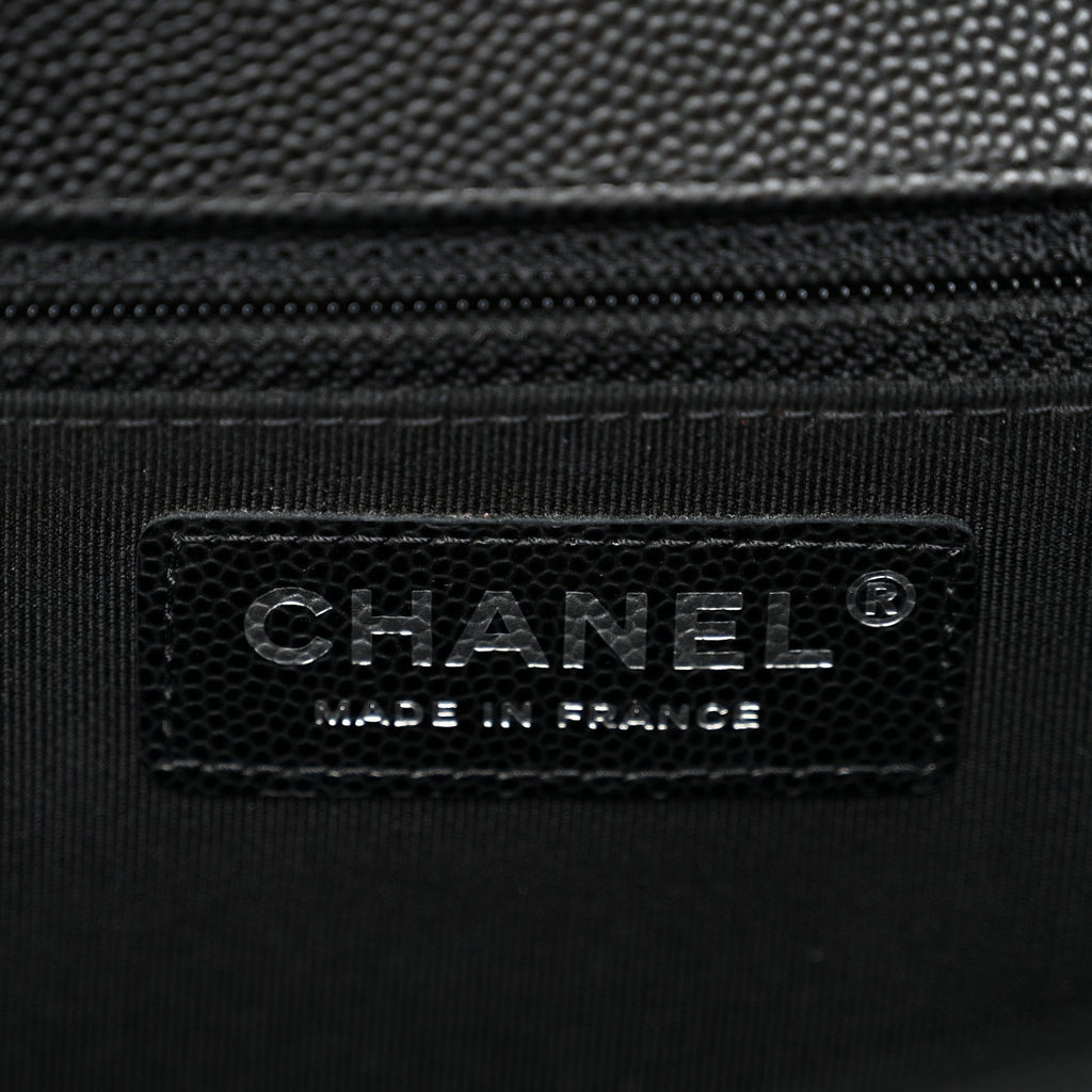 Caviar Quilted New Medium Boy Flap Black