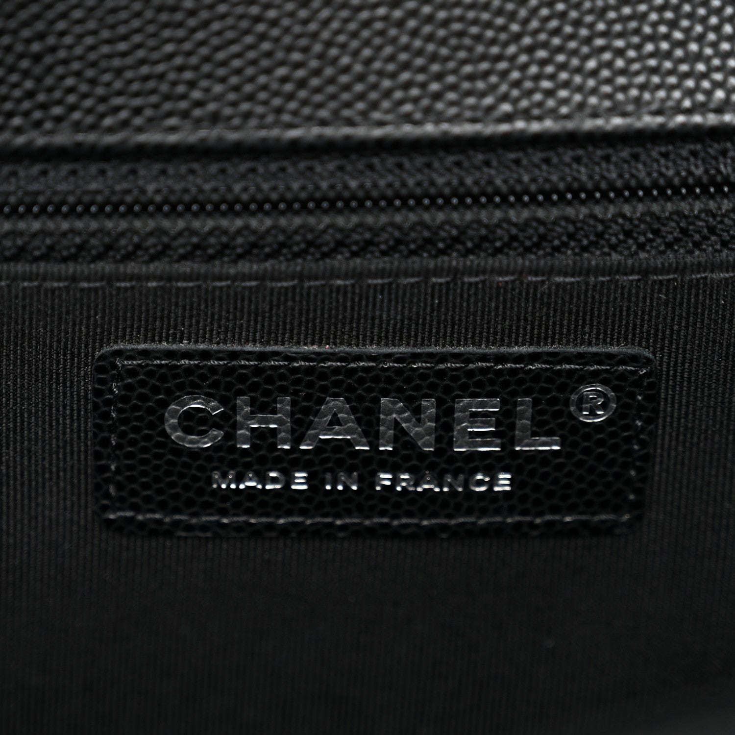 Caviar Quilted New Medium Boy Flap Black