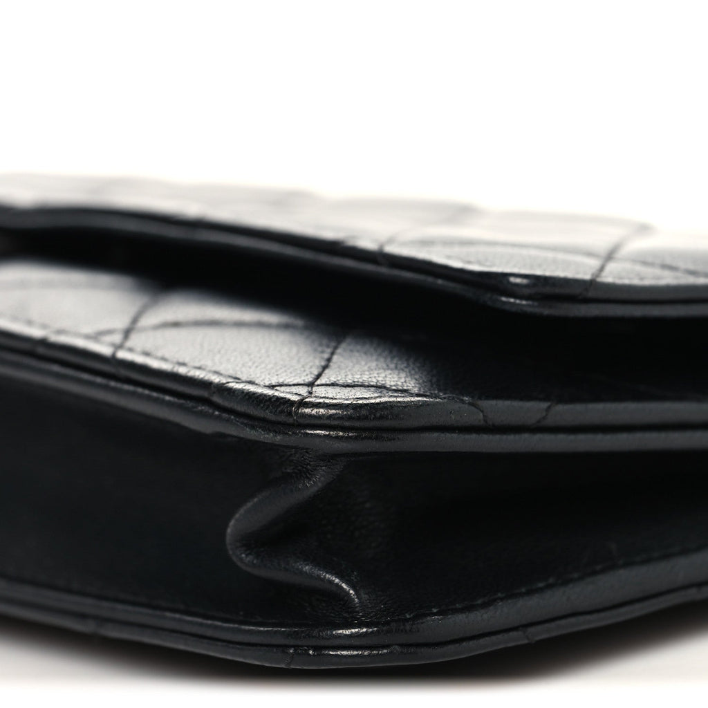 Lambskin Quilted Wallet On Chain WOC Black