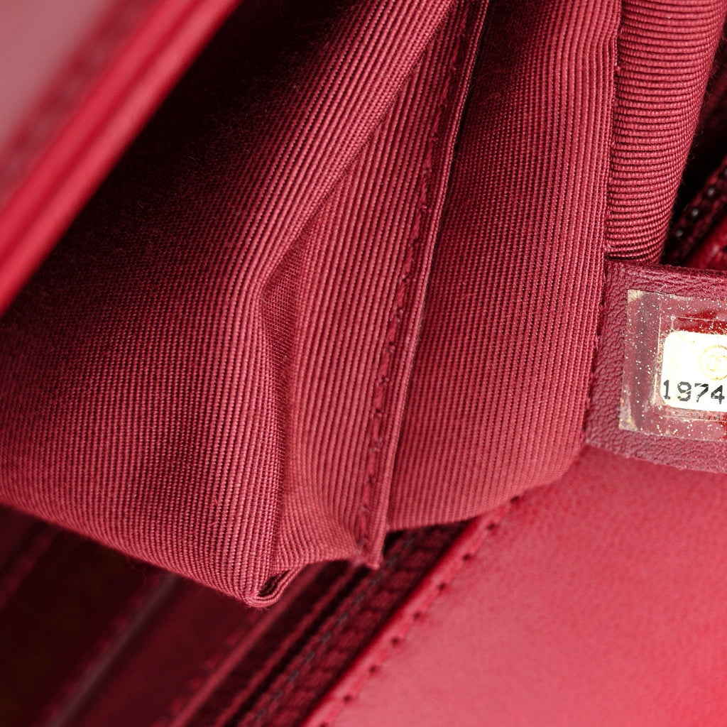 Lambskin Quilted New Medium Boy Flap Dark Red