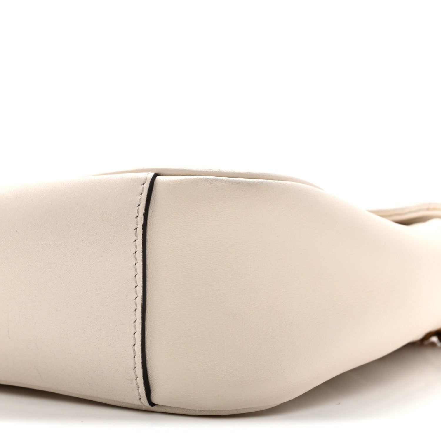 Calfskin Matelasse Small GG Marmont Shoulder Bag White