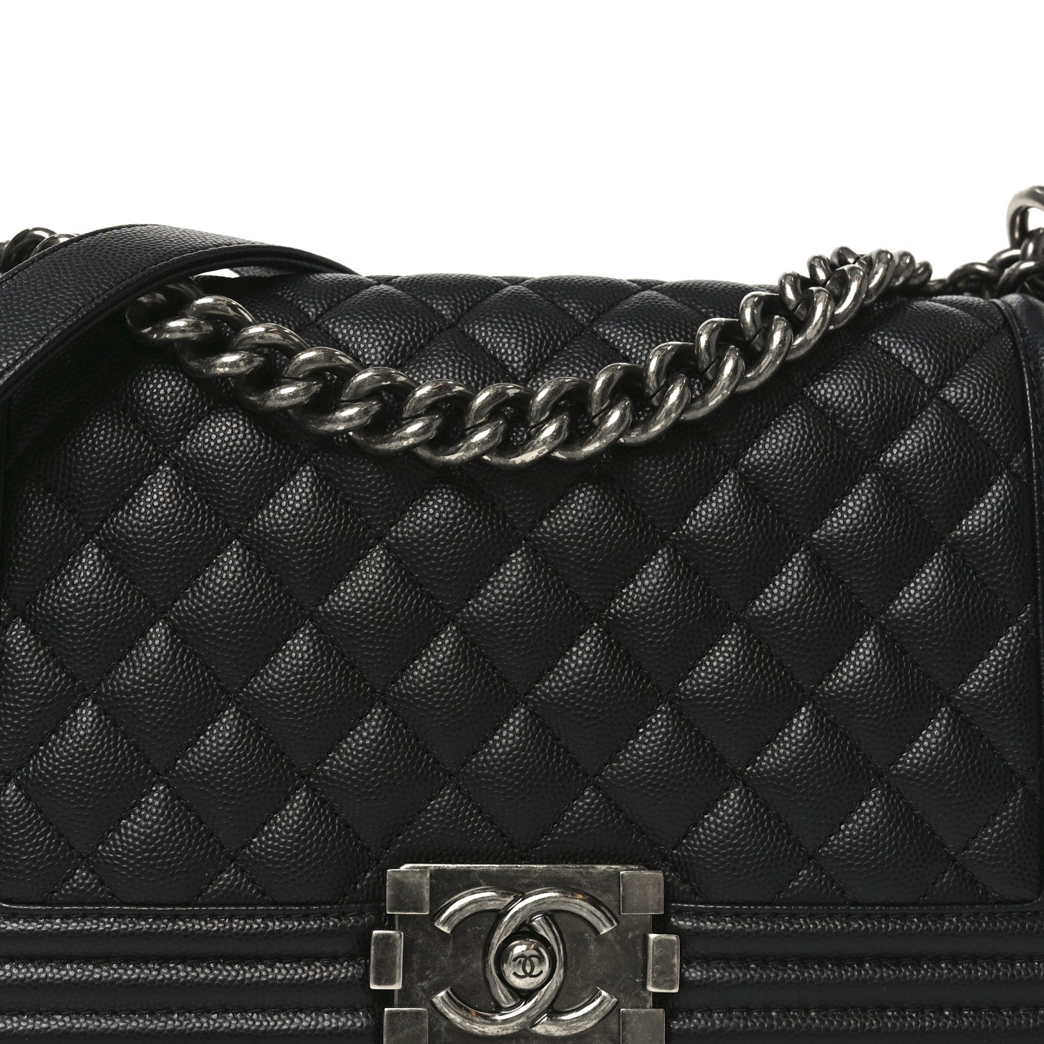 Caviar Quilted Medium Boy Flap Black