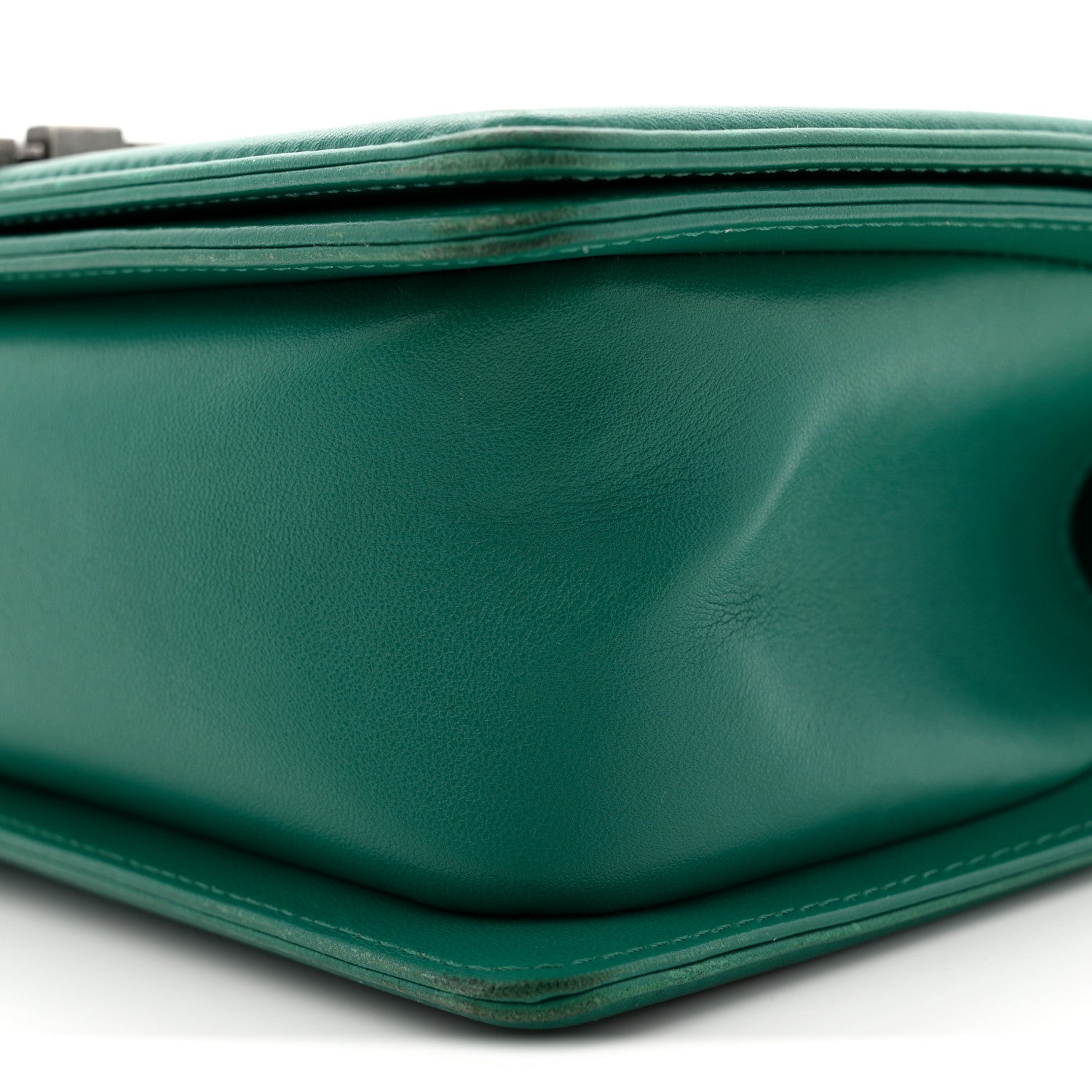Lambskin Quilted Medium Boy Flap Green