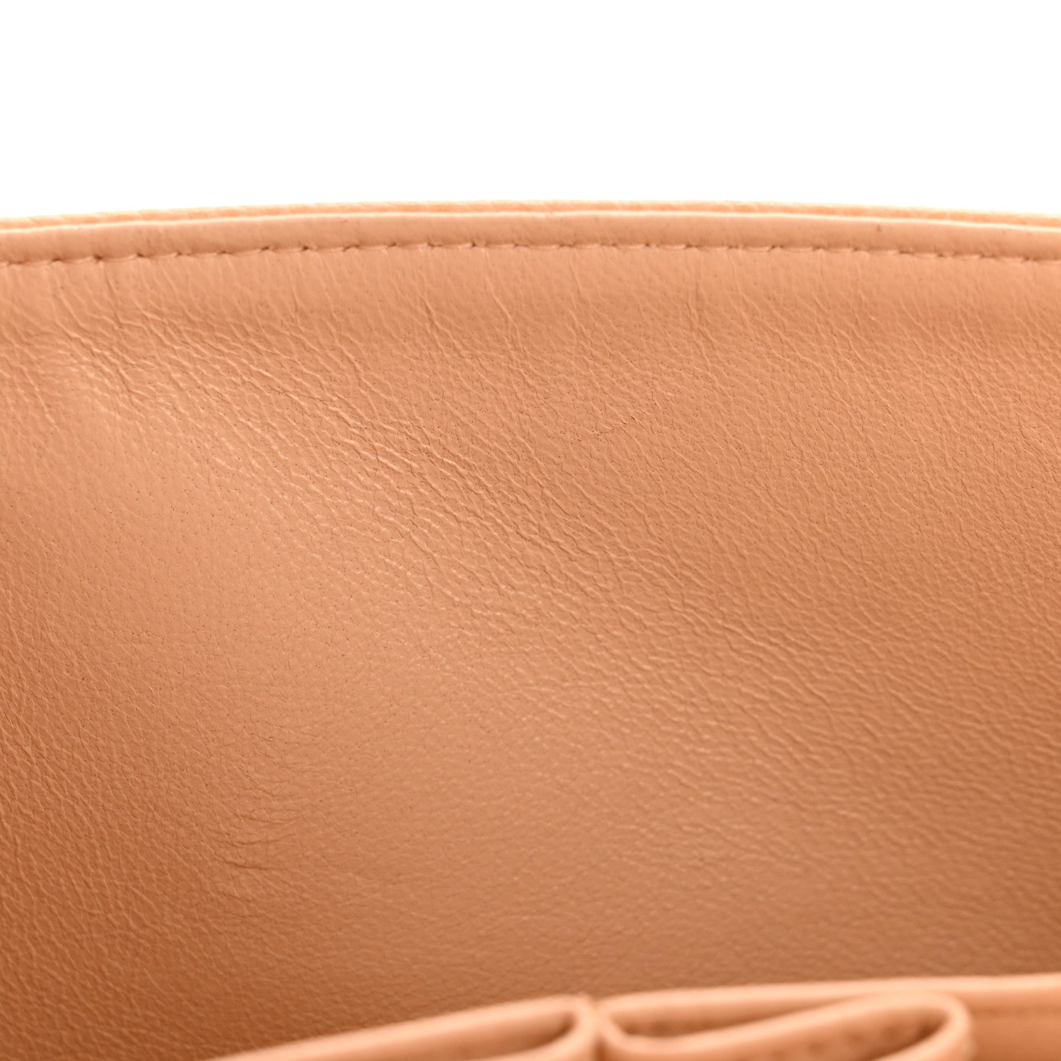 Caviar Quilted Medium Double Flap Beige Clair