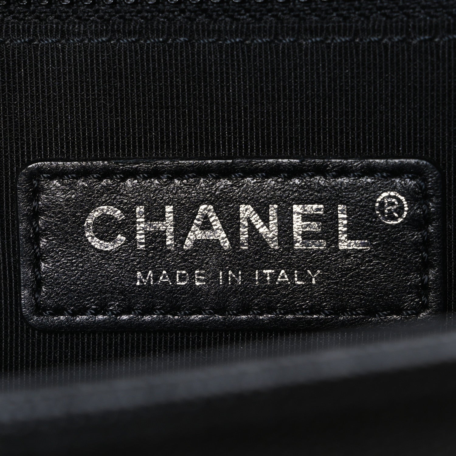 Caviar Quilted Large Boy Flap Black