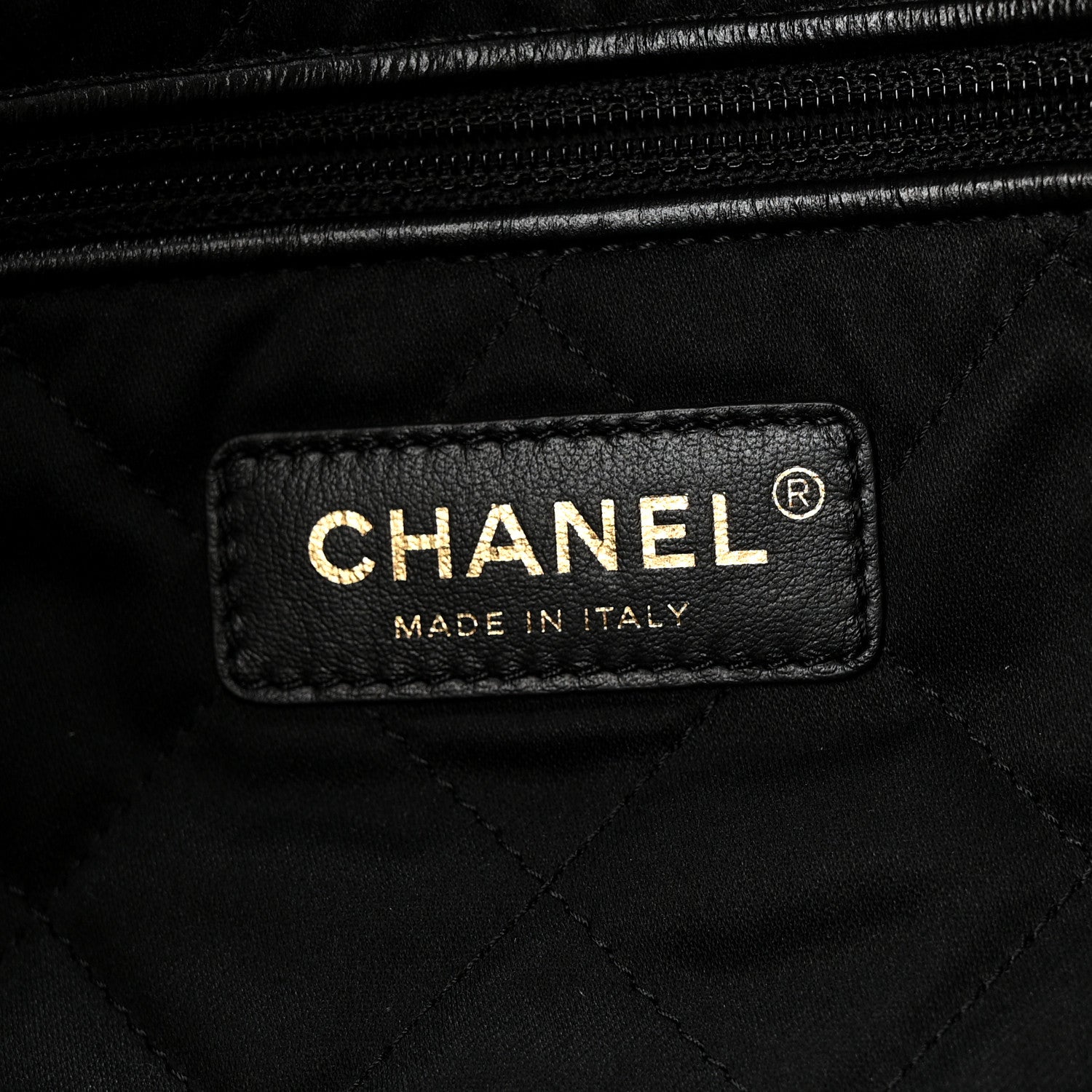 Shiny Calfskin Quilted Small Chanel 22 Black