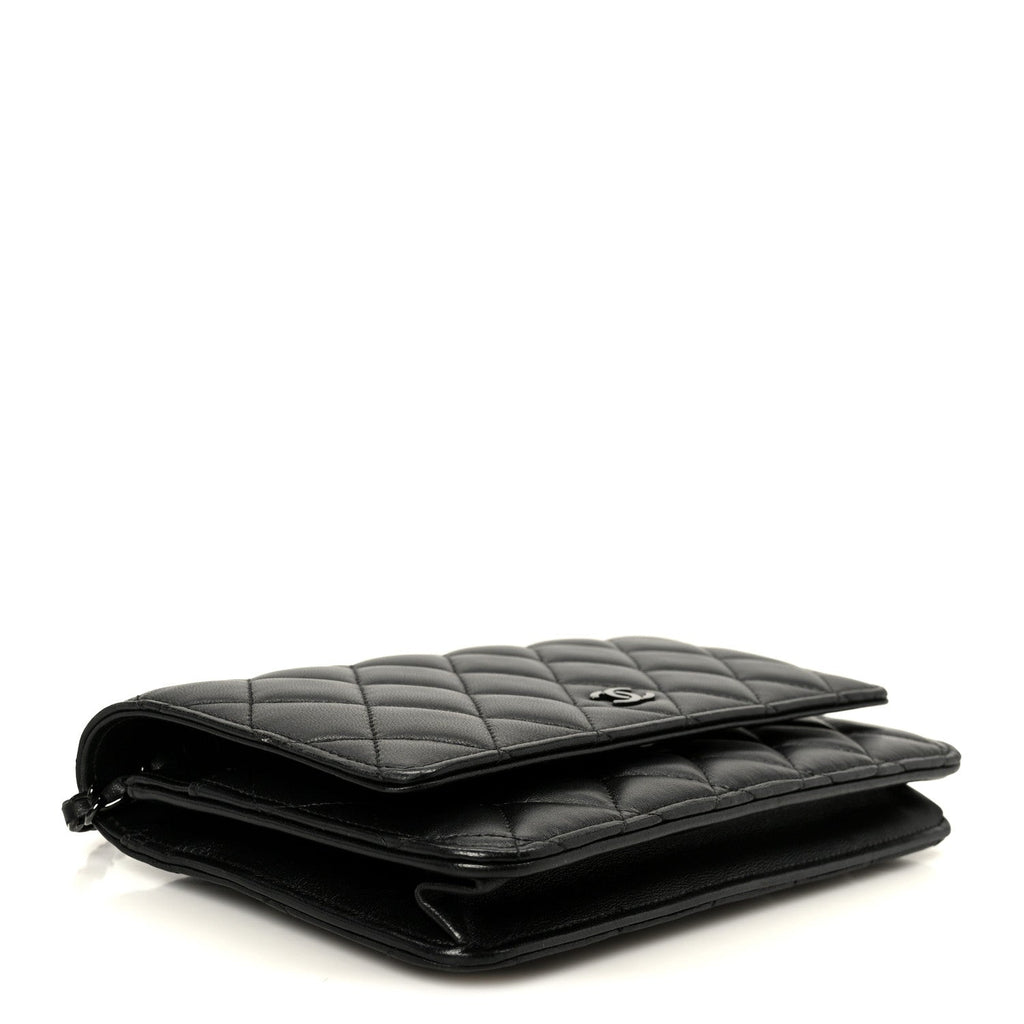Pearly Lambskin Quilted Wallet On Chain WOC So Black