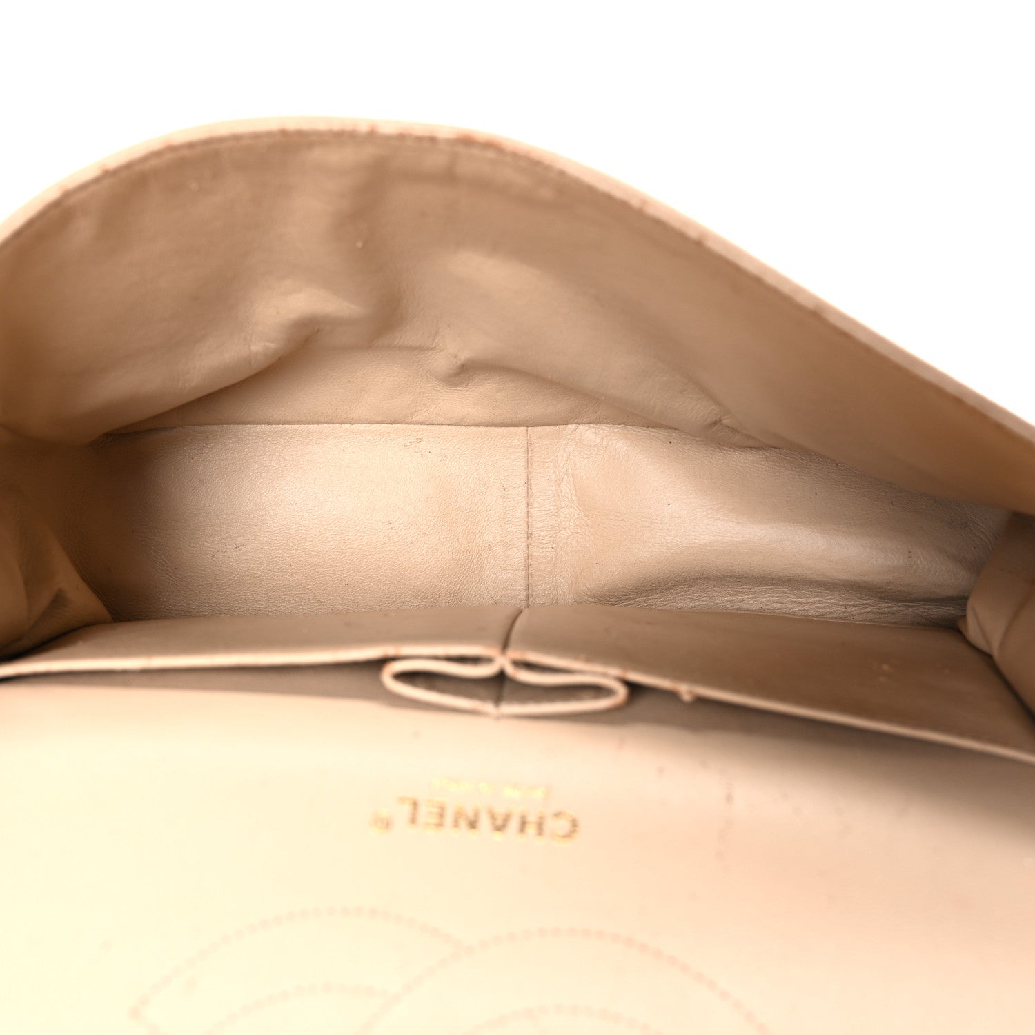 Caviar Quilted Jumbo Double Flap Beige Clair