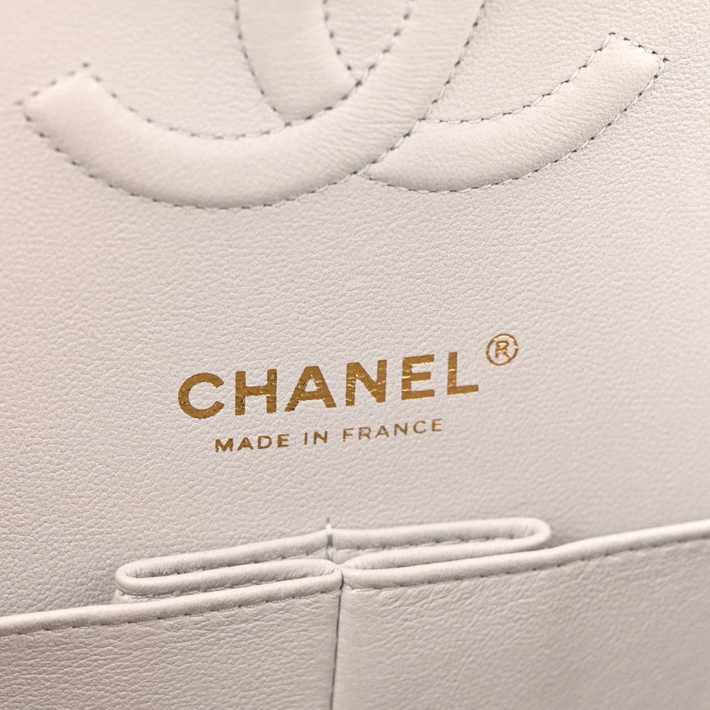 Caviar Quilted Medium Double Flap Light Grey
