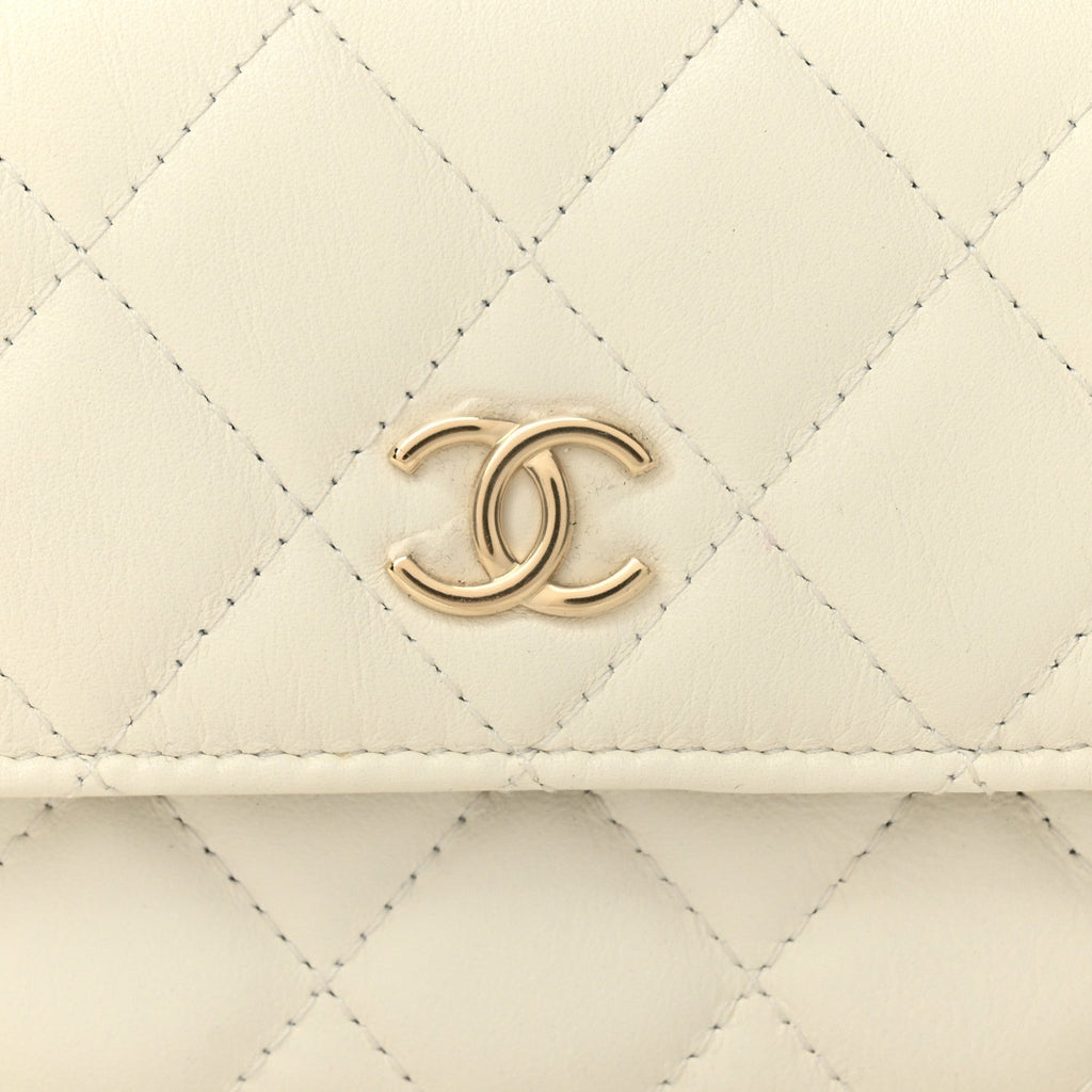 Calfskin Quilted Mini Maxi Pearls Wallet On Chain WOC White