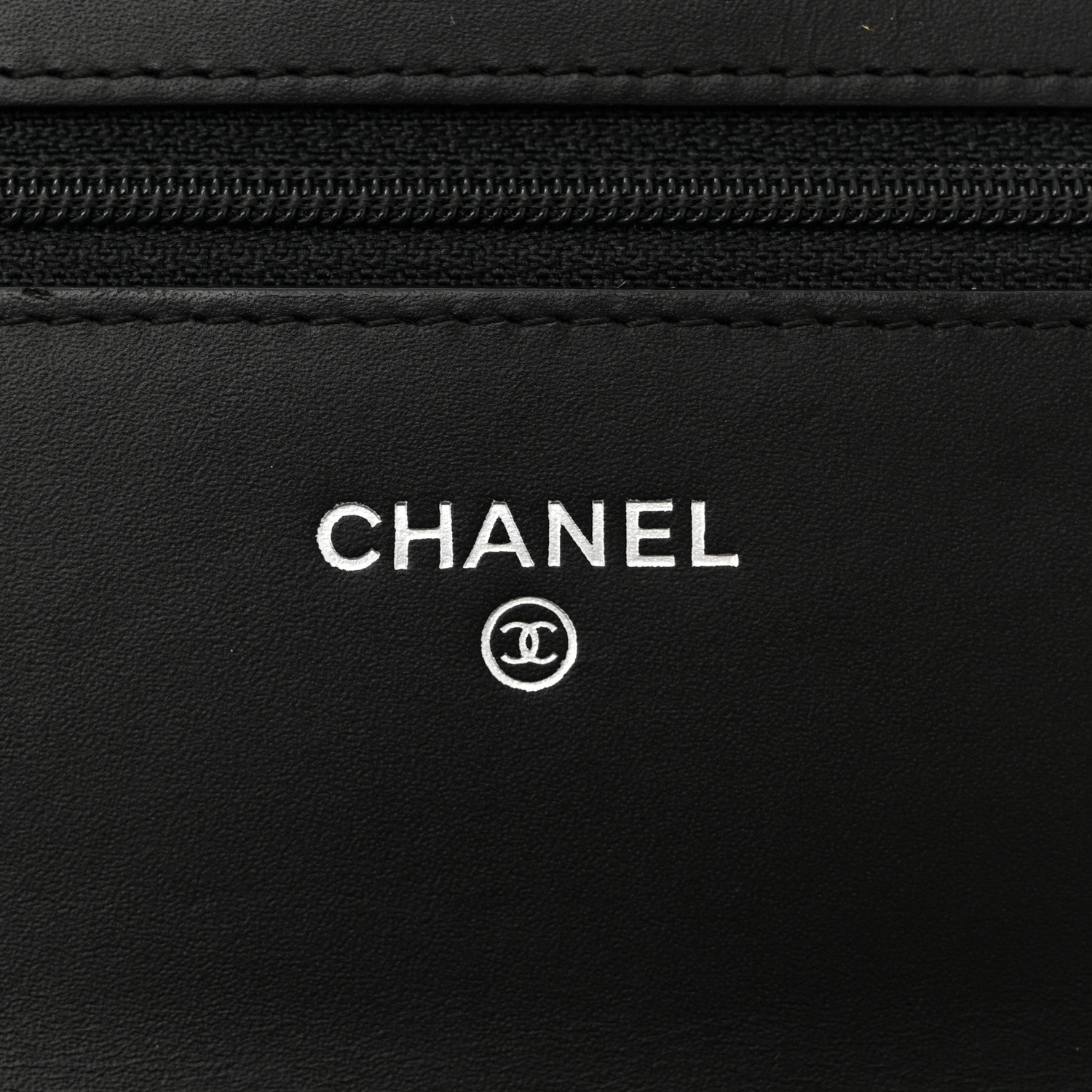Patent Calfskin Quilted Reissue Wallet On Chain WOC So Black