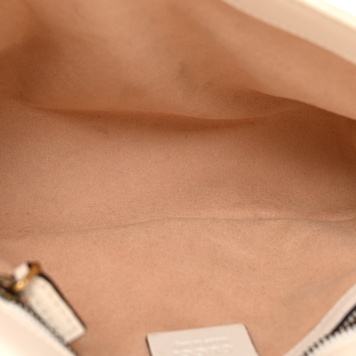 Calfskin Matelasse Small GG Marmont Shoulder Bag White