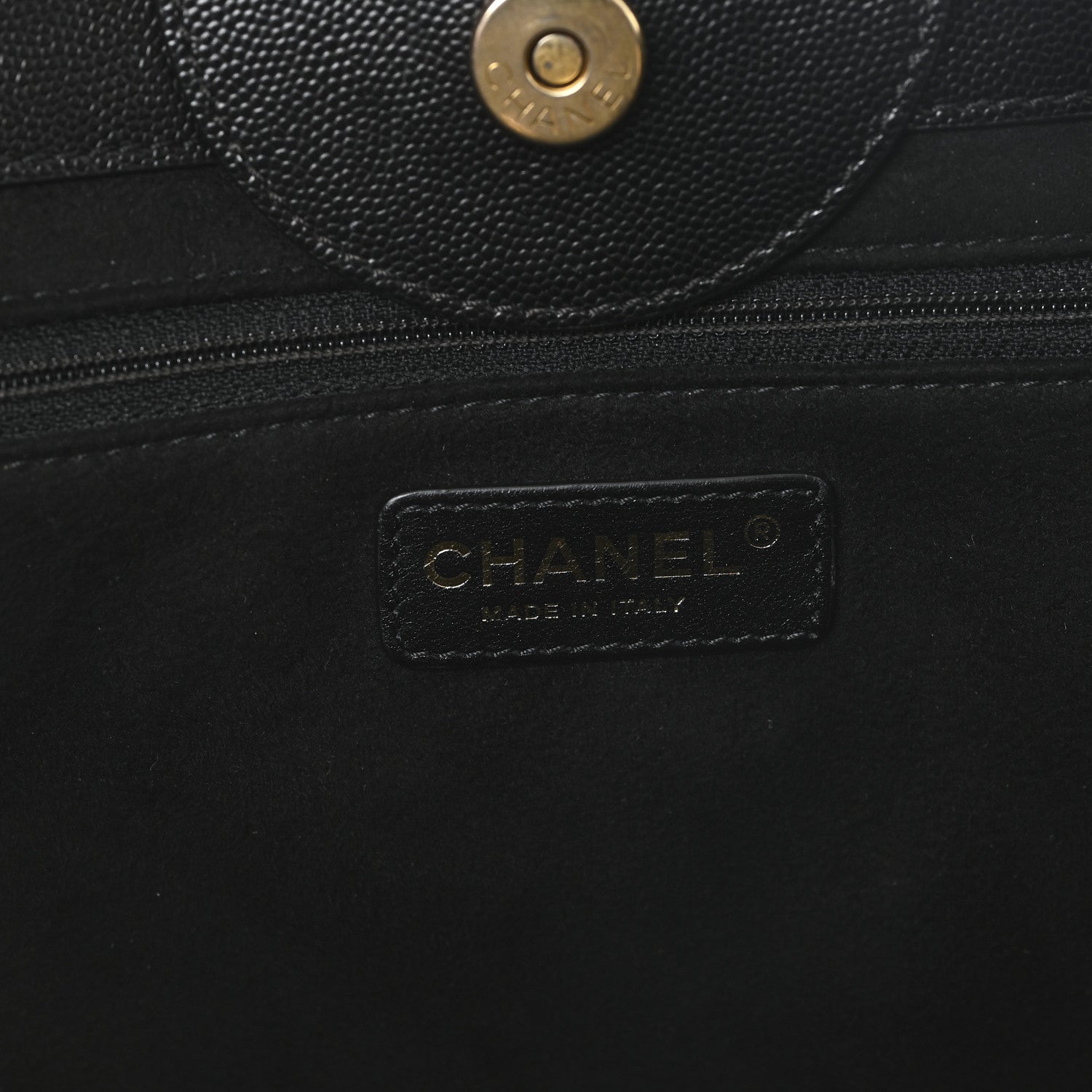 Caviar Medium Studded Deauville Tote Black