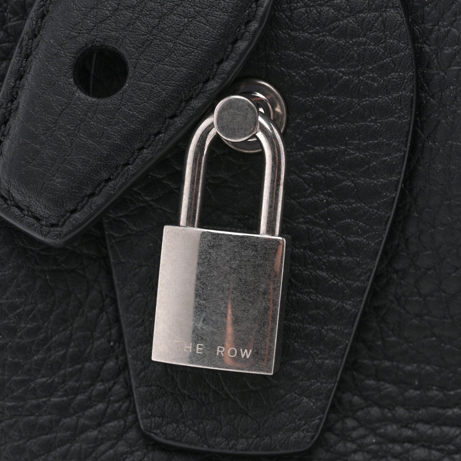 Grained Calfskin EW India Black