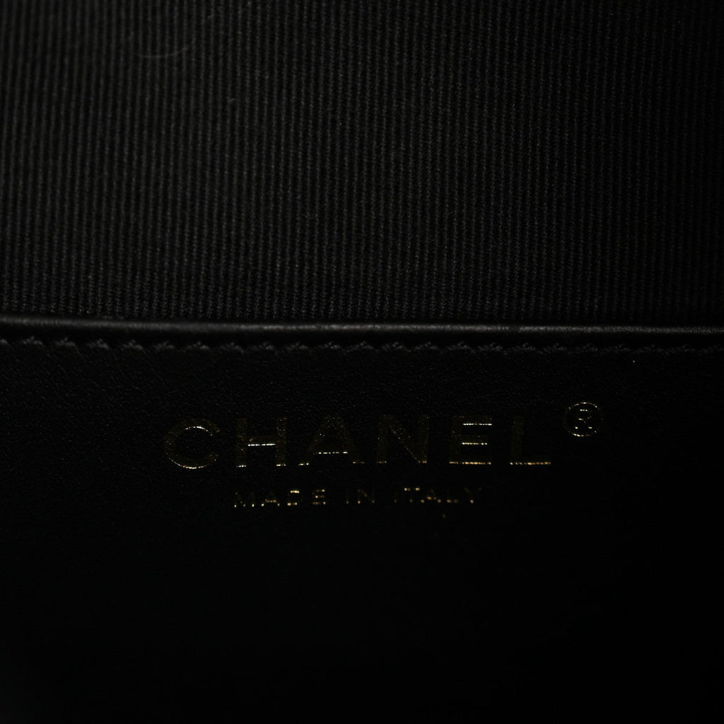 Shiny Crumpled Calfskin Quilted Medium Chanel 25 Handbag Black