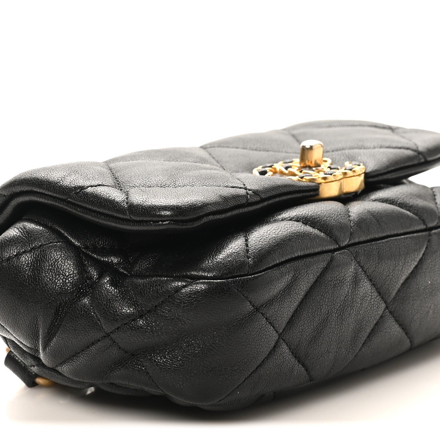 Lambskin Quilted Chanel 19 Waist Bag Black