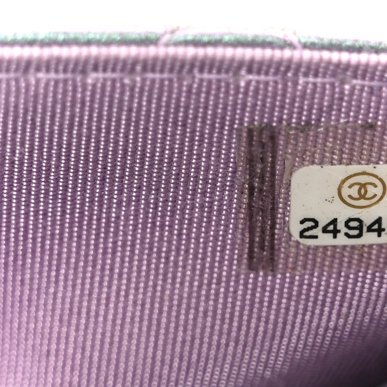 Iridescent Lambskin Quilted Reissue Wallet On Chain WOC Light Purple