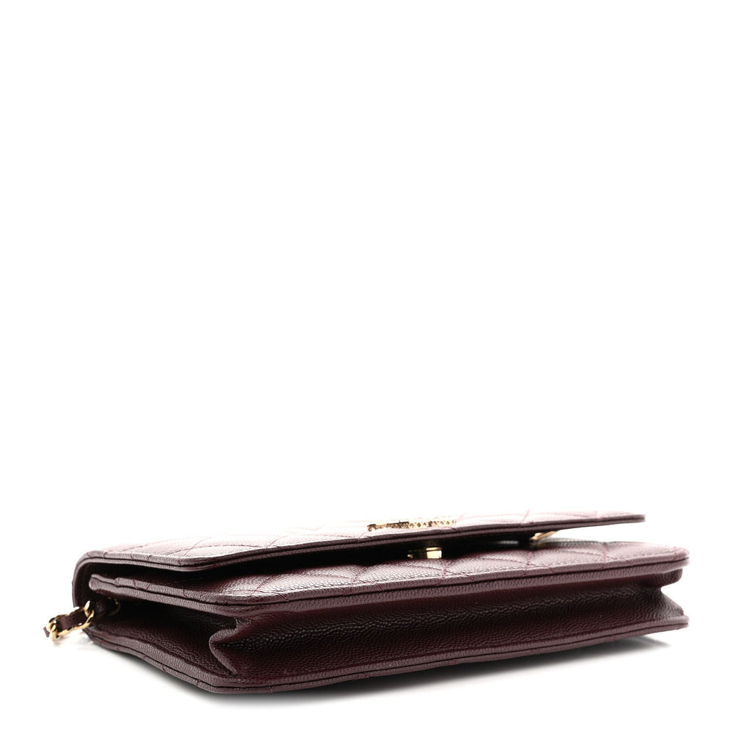 Shiny Caviar Quilted Strass Wallet On Chain WOC Bordeaux