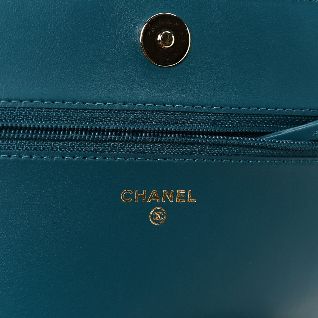 Caviar Quilted Boy Wallet On Chain WOC Blue