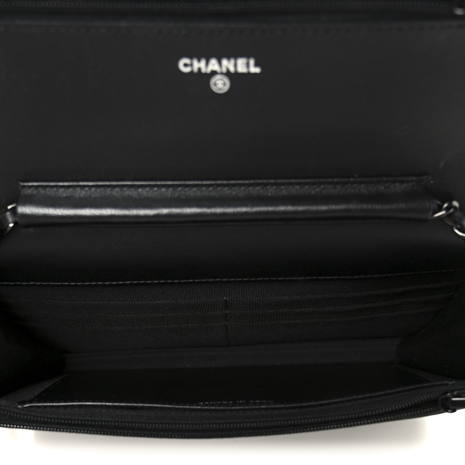 Lambskin Quilted Wallet On Chain WOC So Black