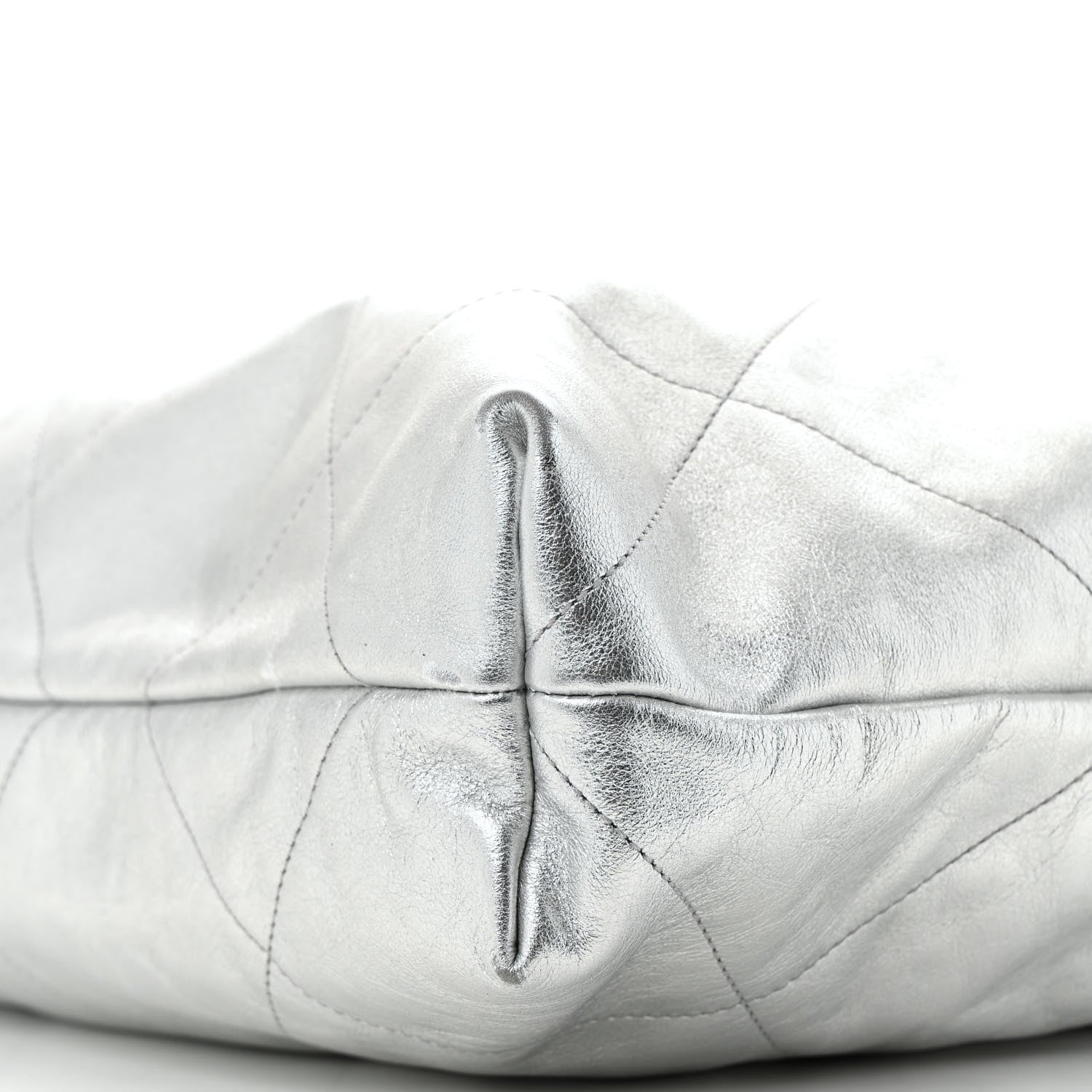 Metallic Calfskin Quilted Chanel 22 Silver
