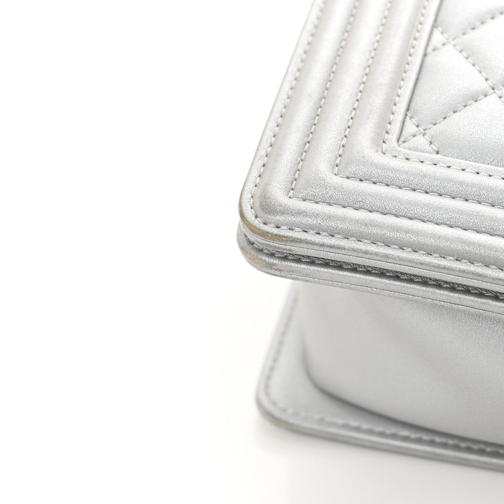 Metallic Calfskin Quilted New Medium Plexiglass Boy Flap Silver