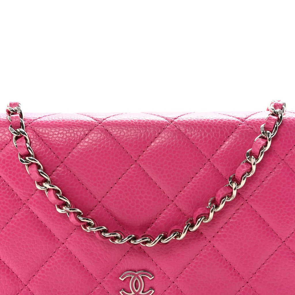 Caviar Quilted Wallet on Chain WOC Pink