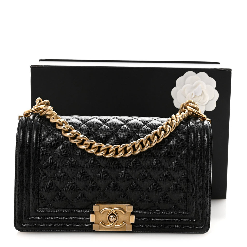 Caviar Quilted Medium Boy Flap Black