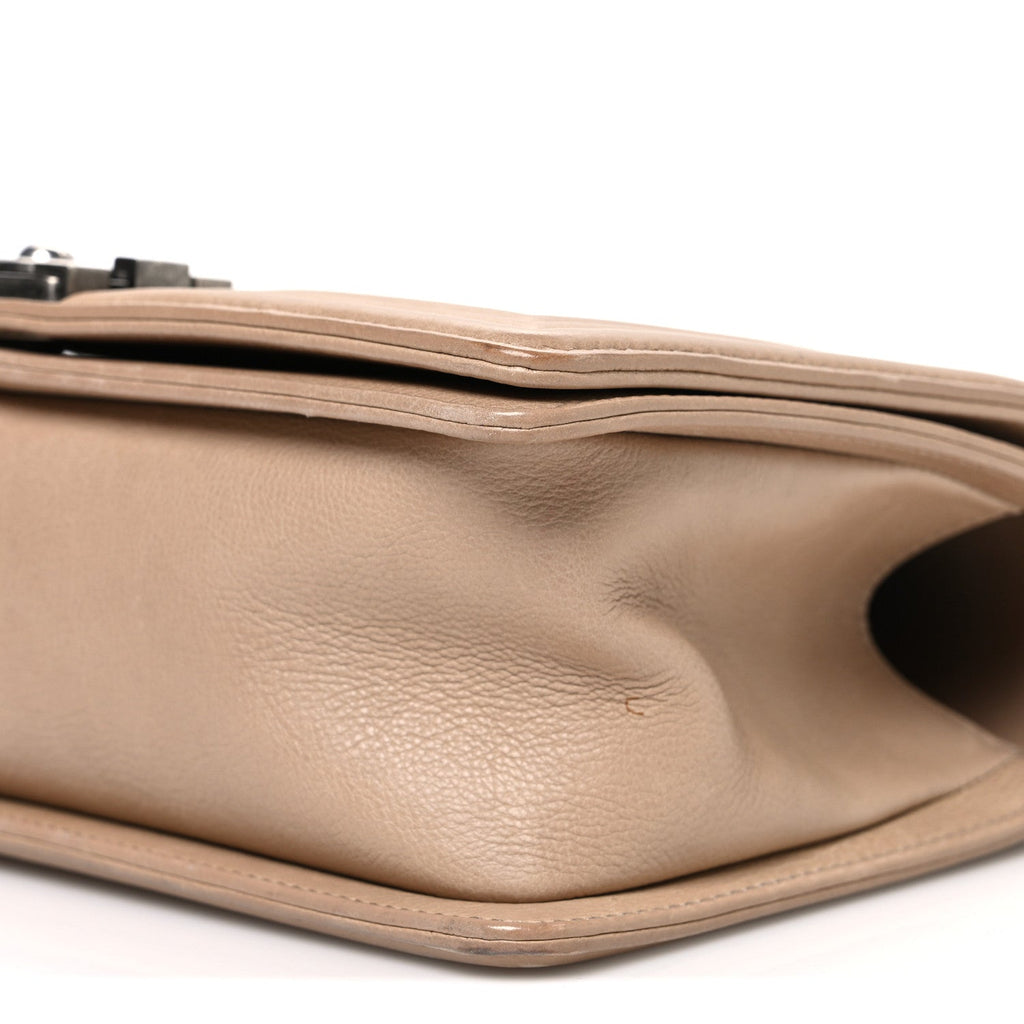 Lambskin Quilted Medium Boy Flap Beige
