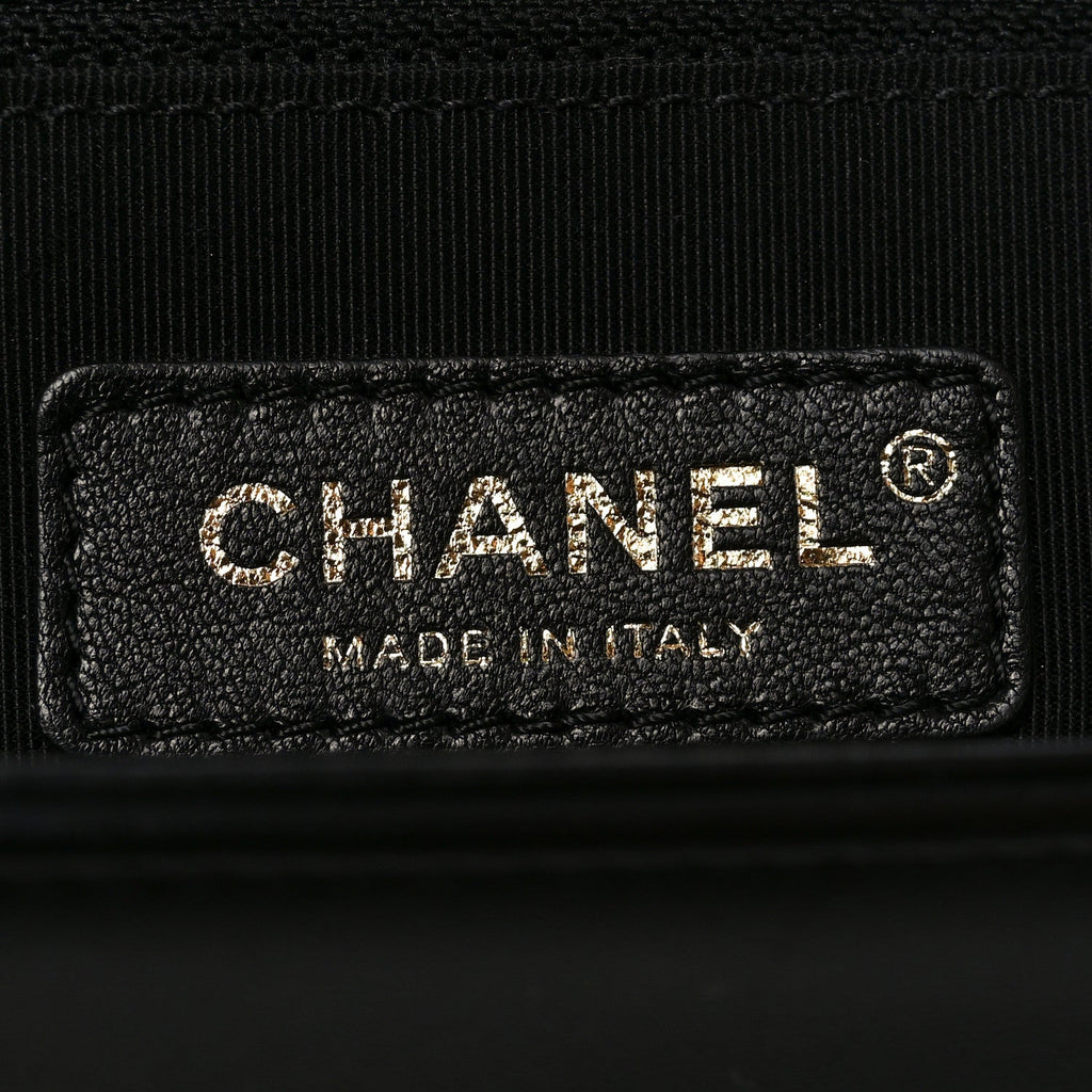 Lambskin Quilted Large Boy Flap Black