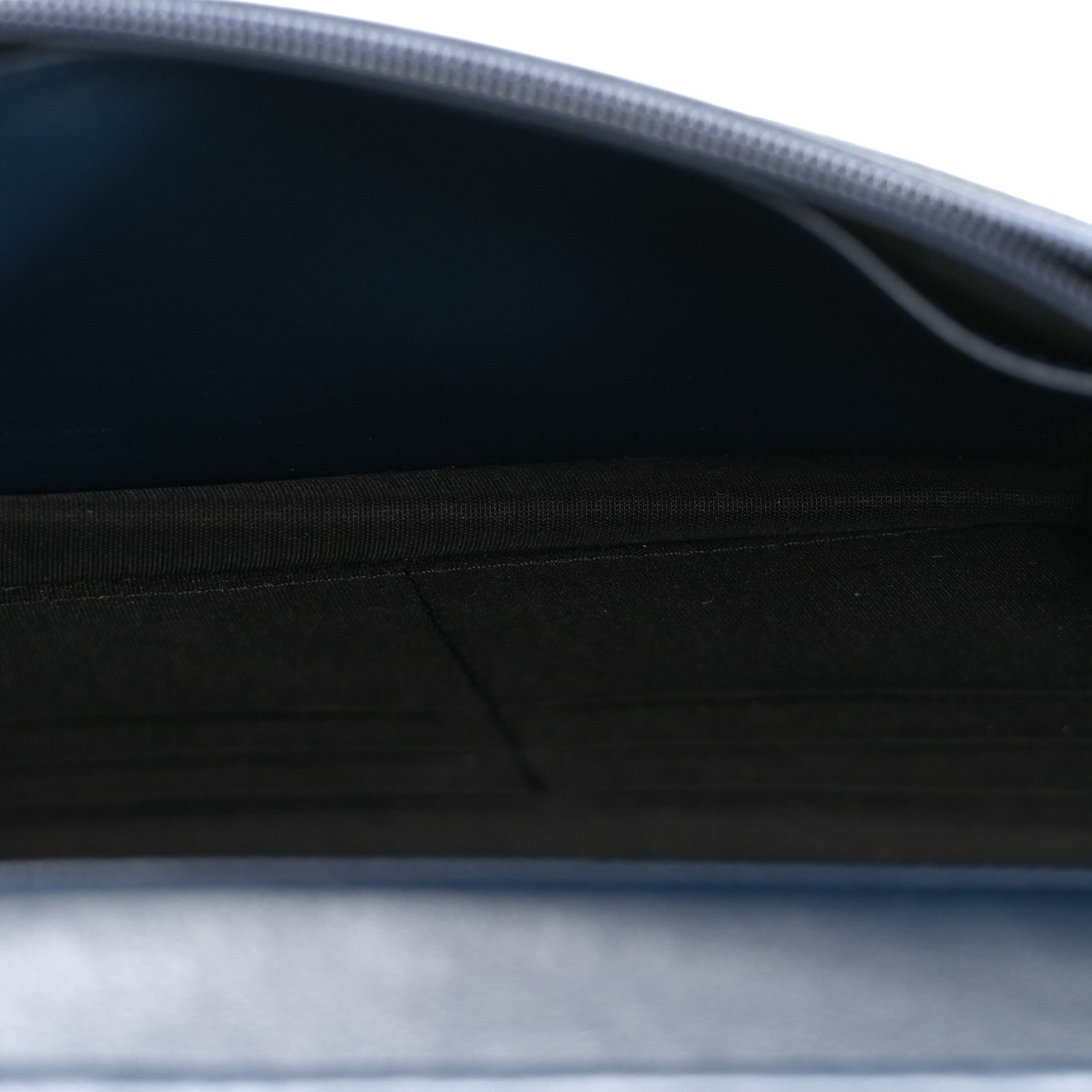 Caviar Timeless CC Wallet on Chain WOC Navy Blue