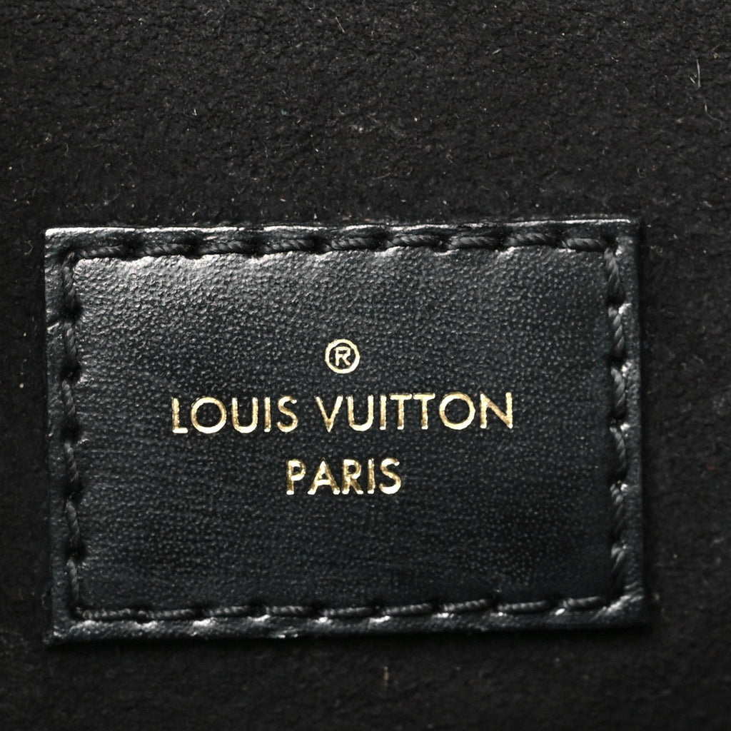 Reverse Monogram Pochette Metis