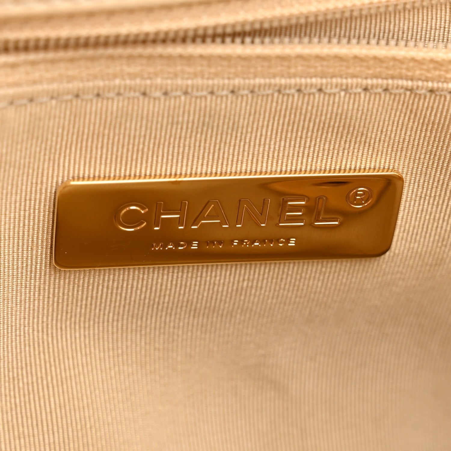 Lambskin Quilted Medium Chanel 19 Flap Beige