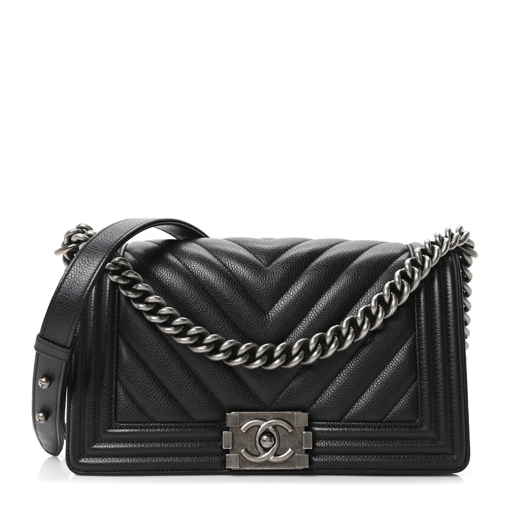 Caviar Chevron Quilted Medium Boy Flap Black