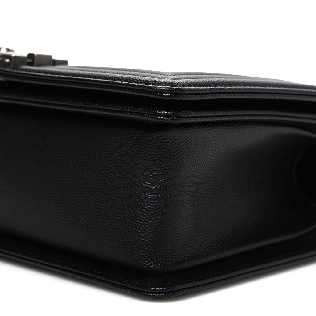 Caviar Quilted Medium Boy Flap Black