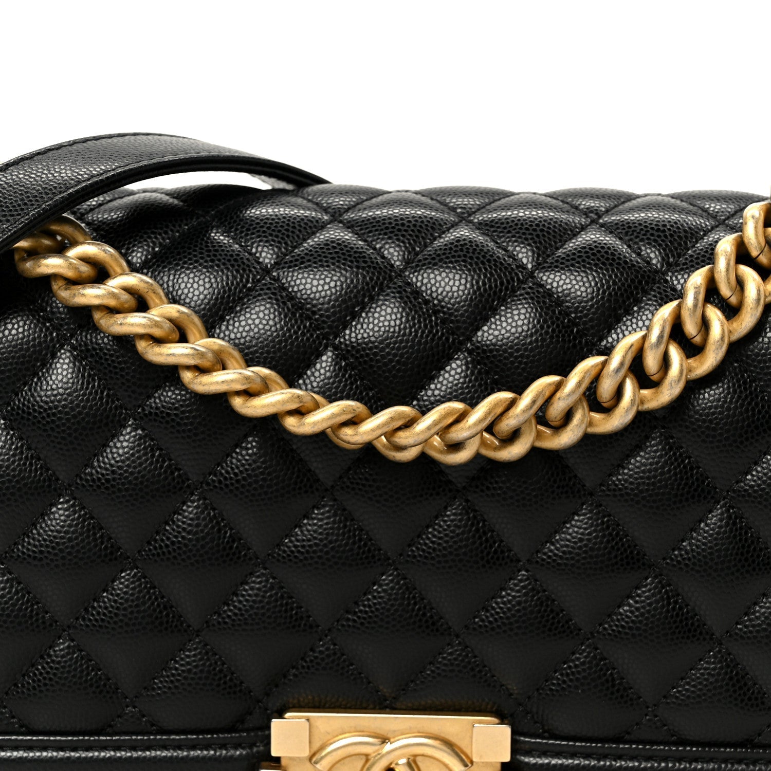 Caviar Quilted Medium Boy Flap Black