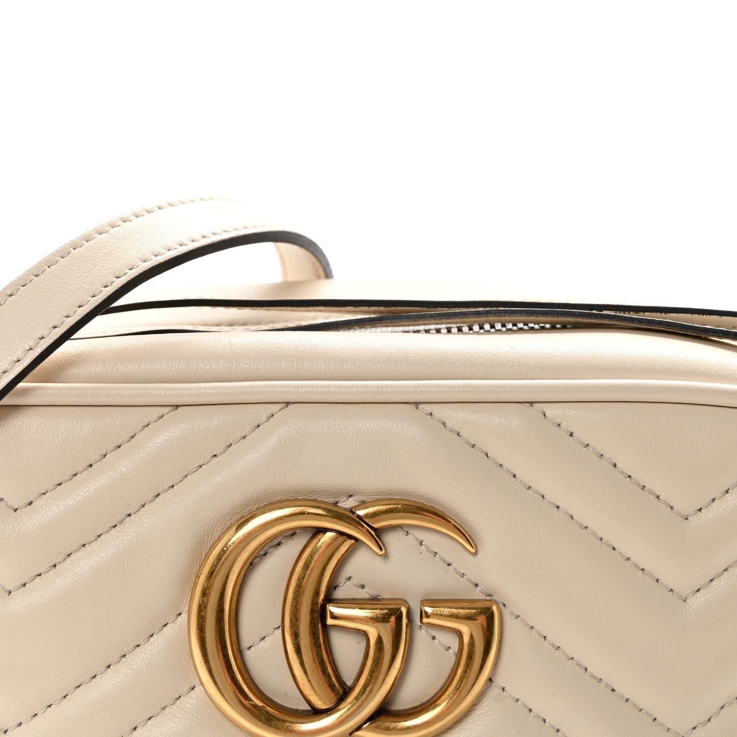 Calfskin Matelasse Small GG Marmont Chain Shoulder Bag White