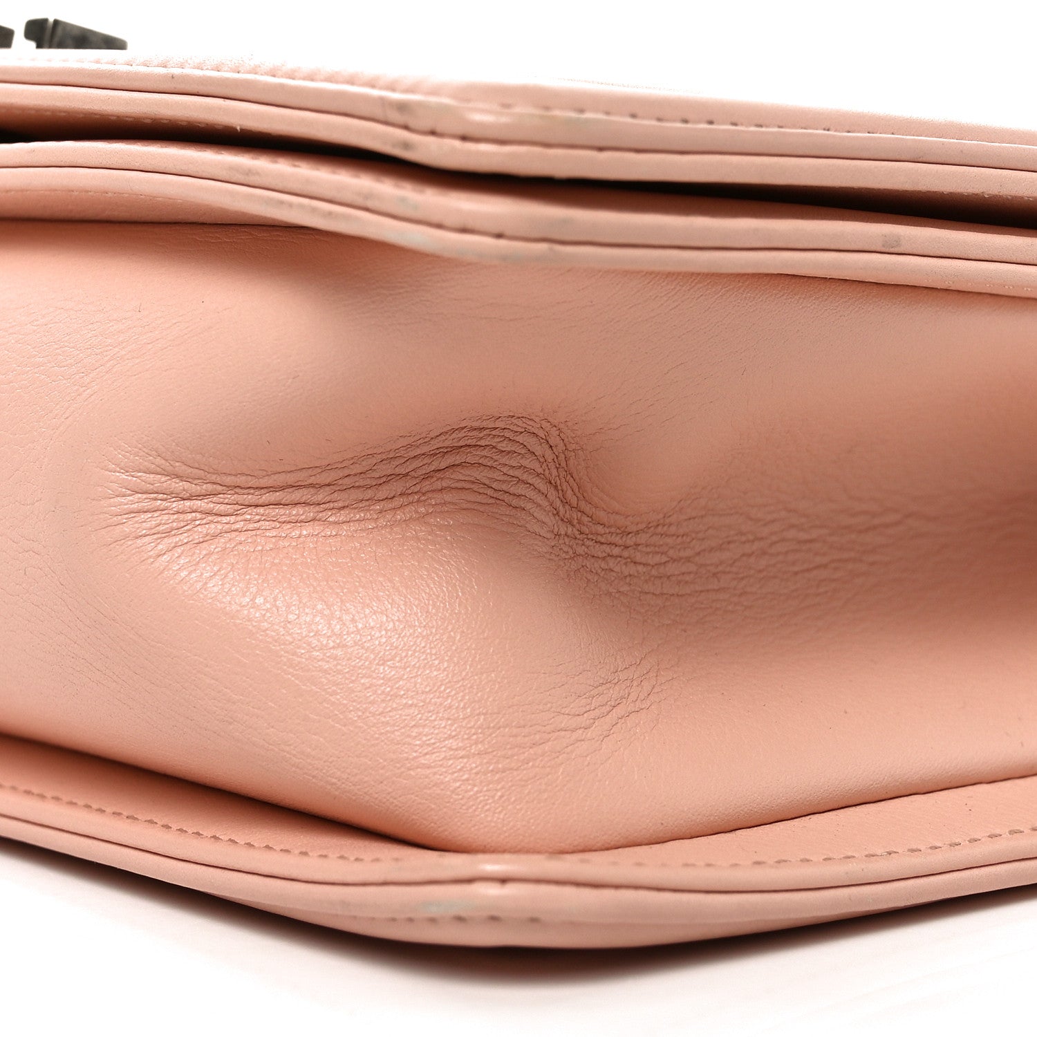 Lambskin Quilted Medium Boy Flap Light Pink